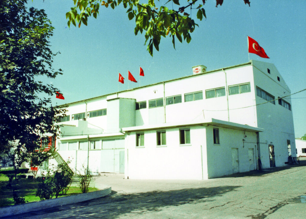 Yogurt fabrikasi