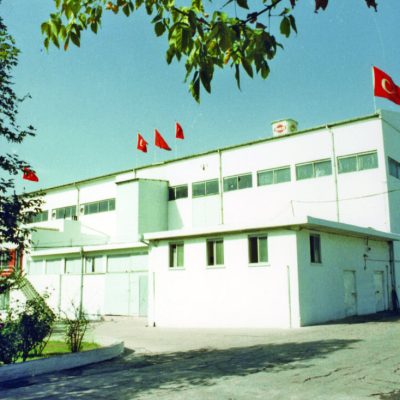 Yogurt fabrikasi